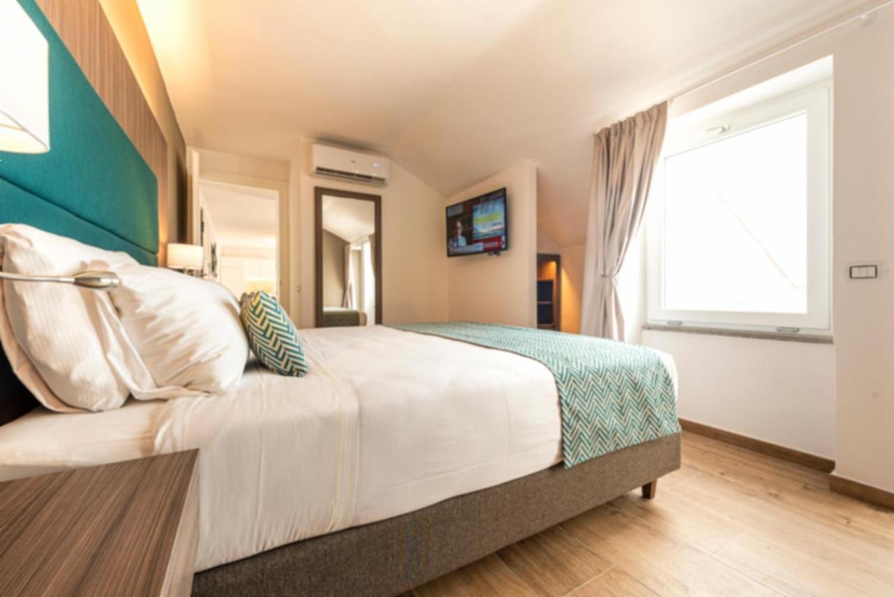 Aurelia Antica Suites & Apartments 로마 외부 사진