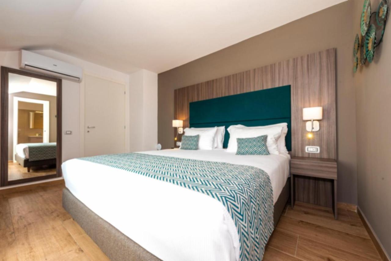 Aurelia Antica Suites & Apartments 로마 외부 사진